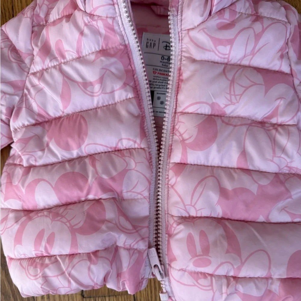 Baby GAP Disney Light Pink Puffer Jacket size 0-6 months
